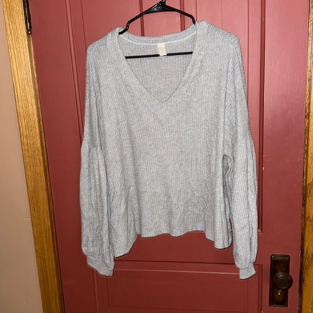 gray v neck sweater